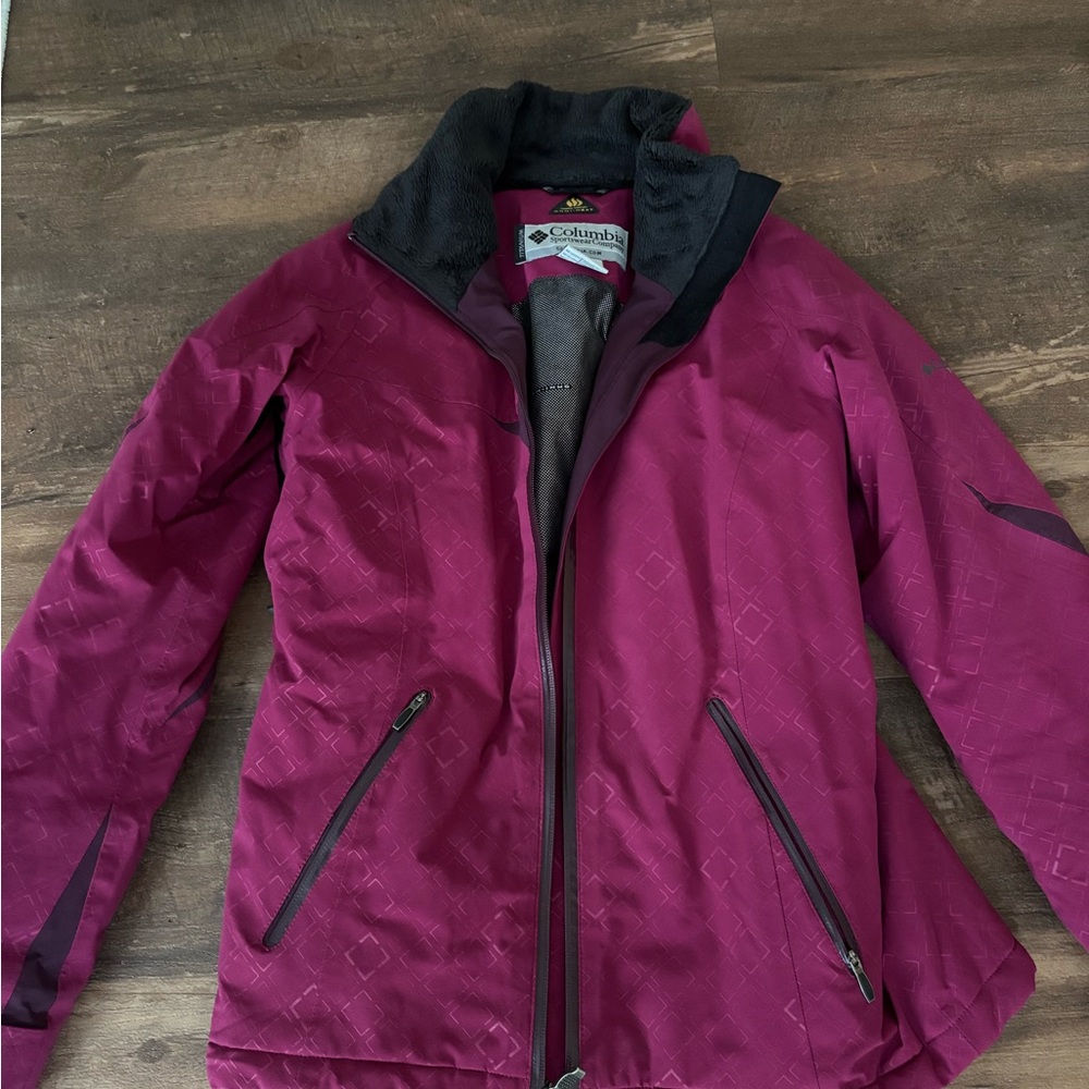 Columbia Purple Ski Jacket Weather-Resistant Insulated